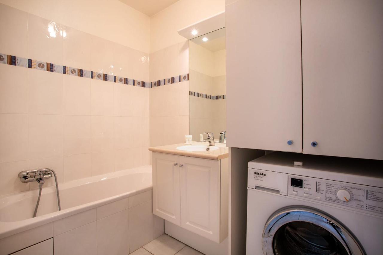 Apartment With Sea View With Two Bedrooms Nizza Esterno foto
